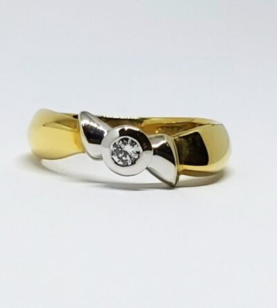 Anello di Fidanzamento con Diamante